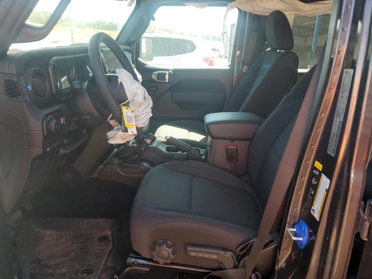 2025 Jeep Wrangler Rubicon 4Xe - Фото 7