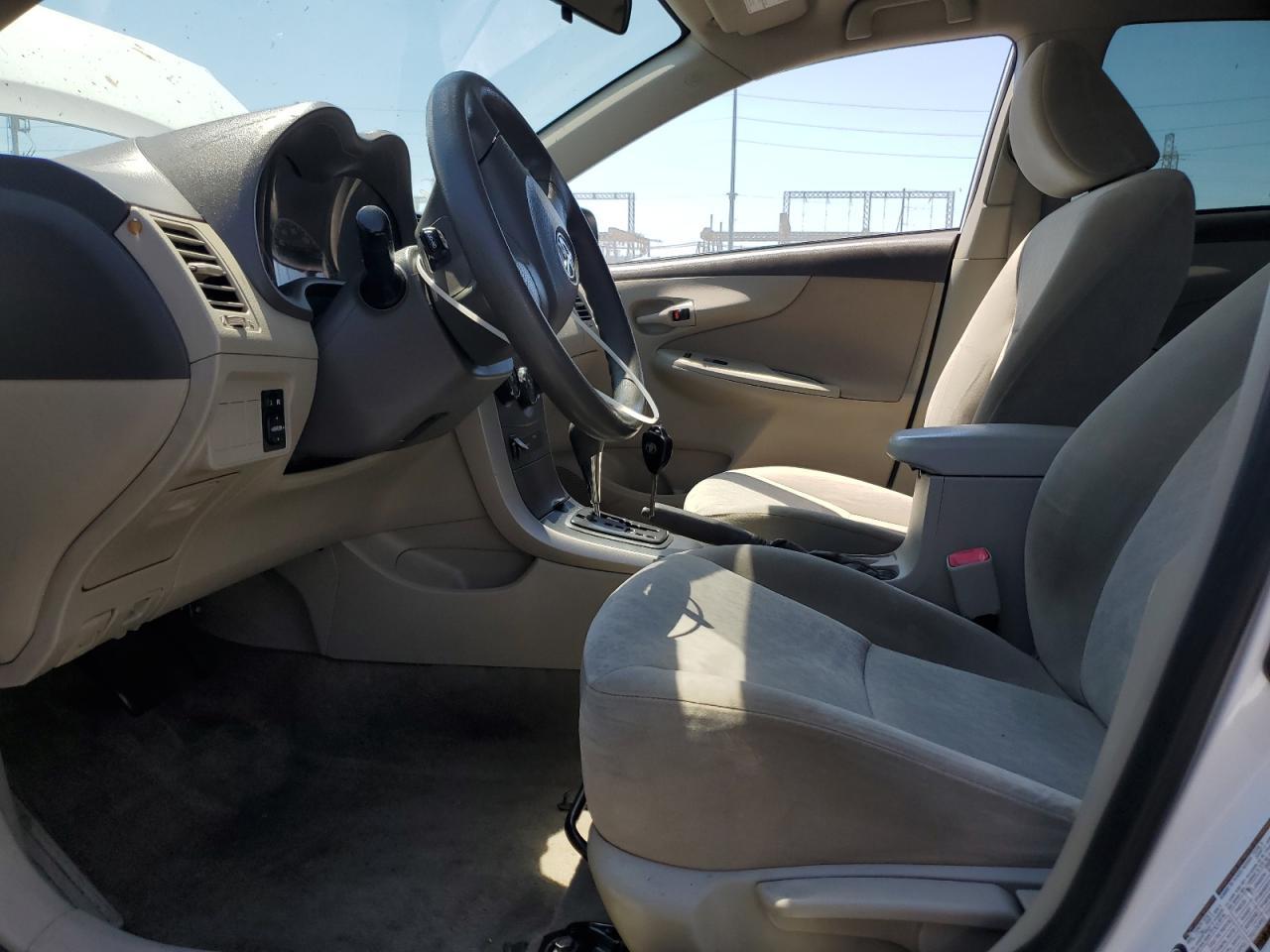 2009 Toyota Corolla Base - Фото 7