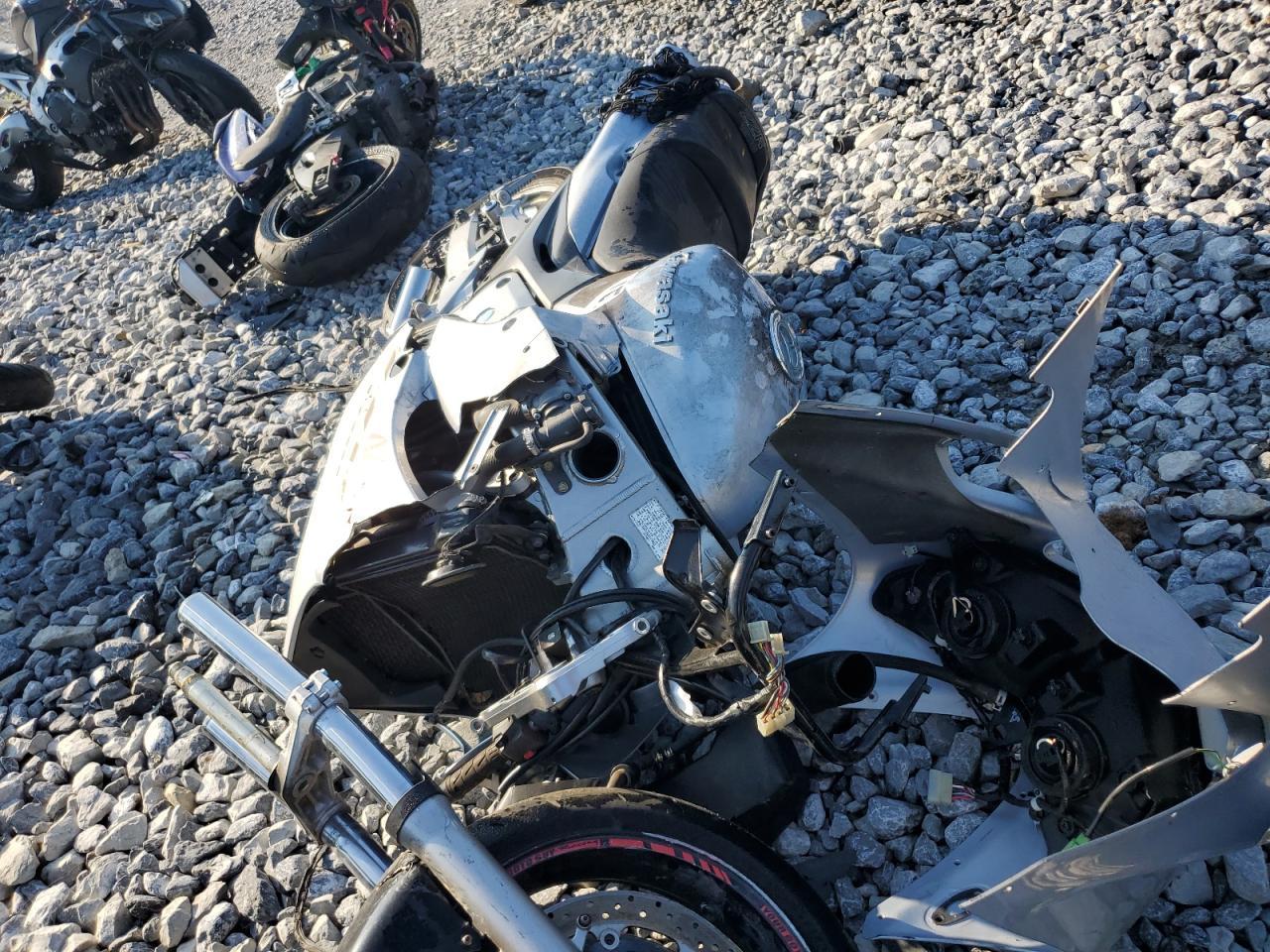 2004 Kawasaki Zx1200 C - Image 5