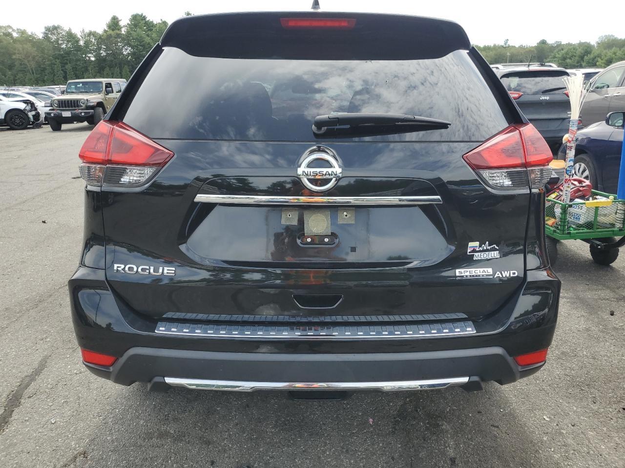 2020 Nissan Rogue S - Фото 6