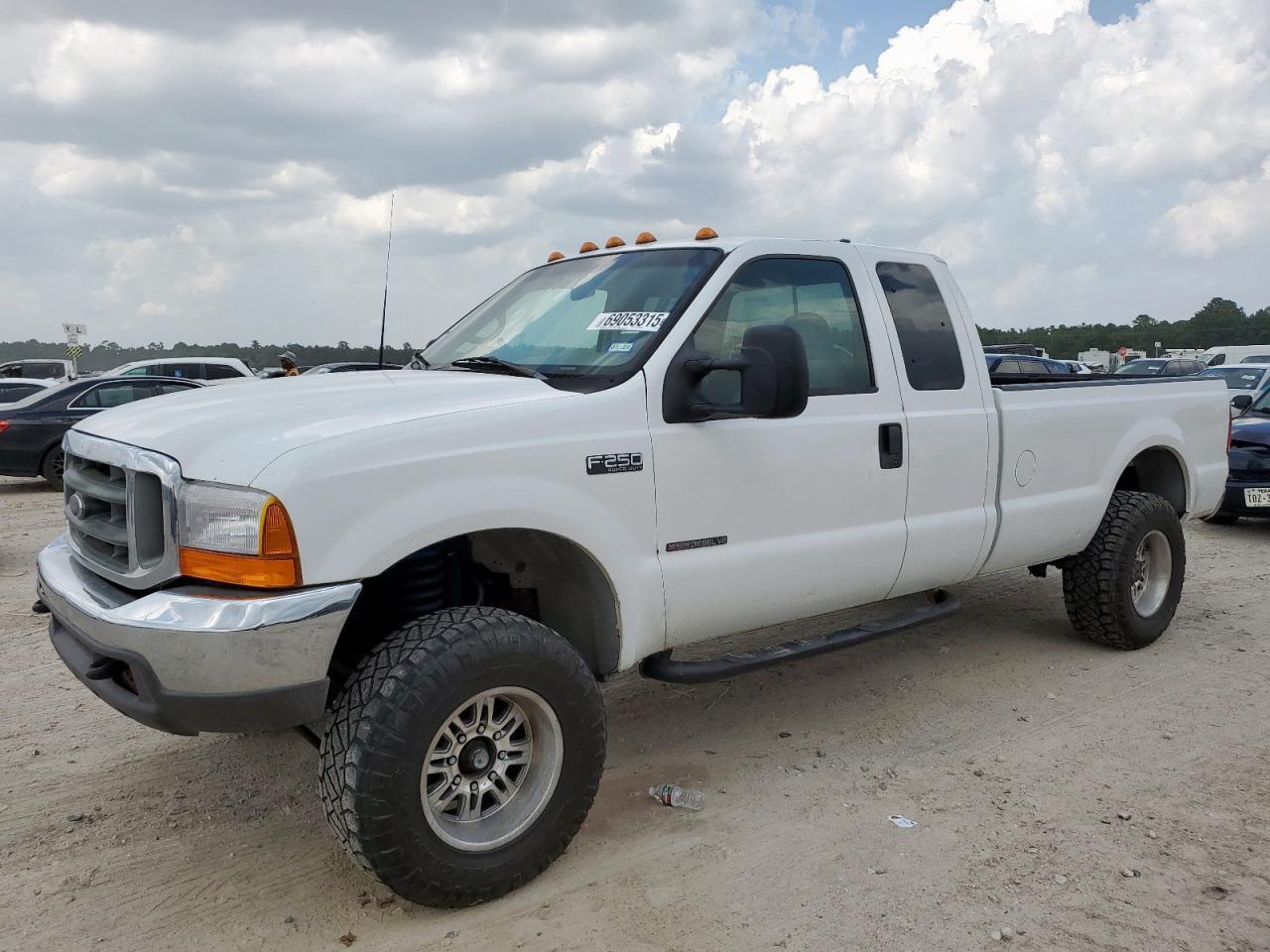 2000 Ford F250 Super Duty - Image 2