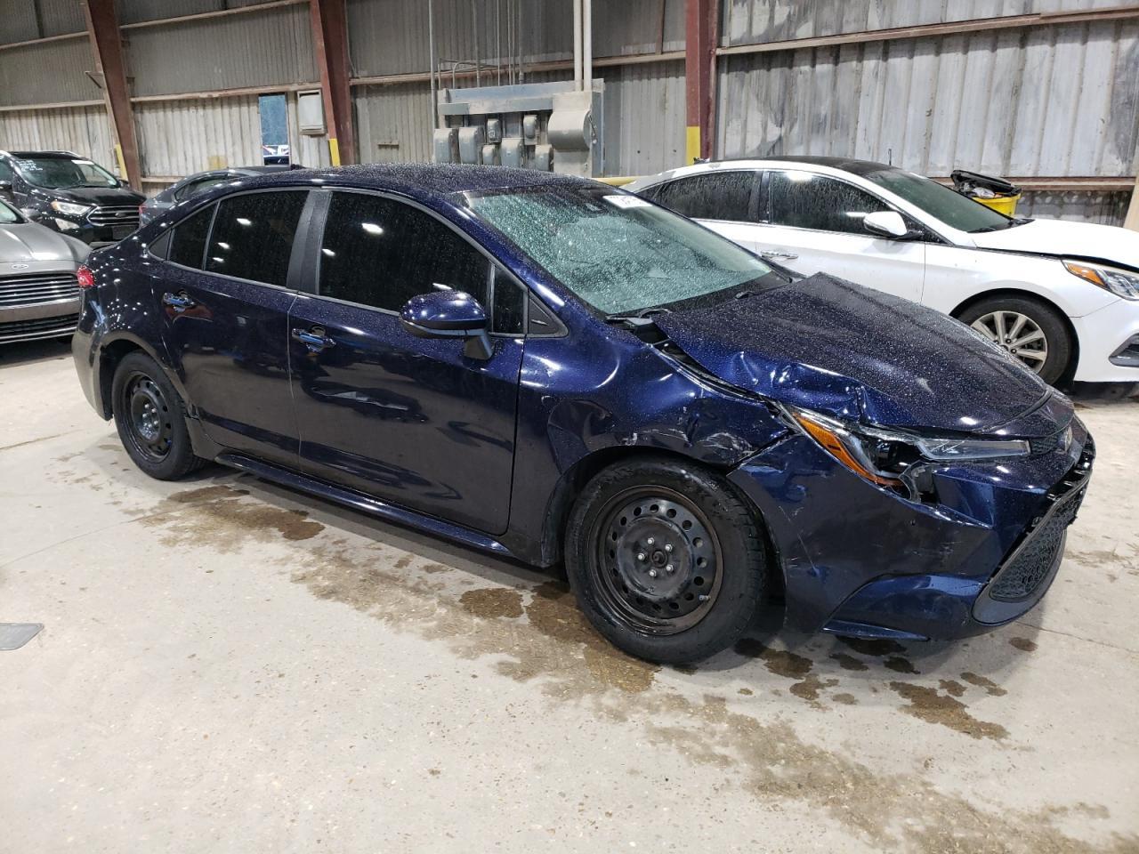 2021 Toyota Corolla Le - Фото 4