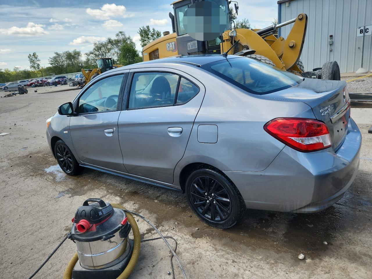 2020 Mitsubishi Mirage G4 Se - Фото 2