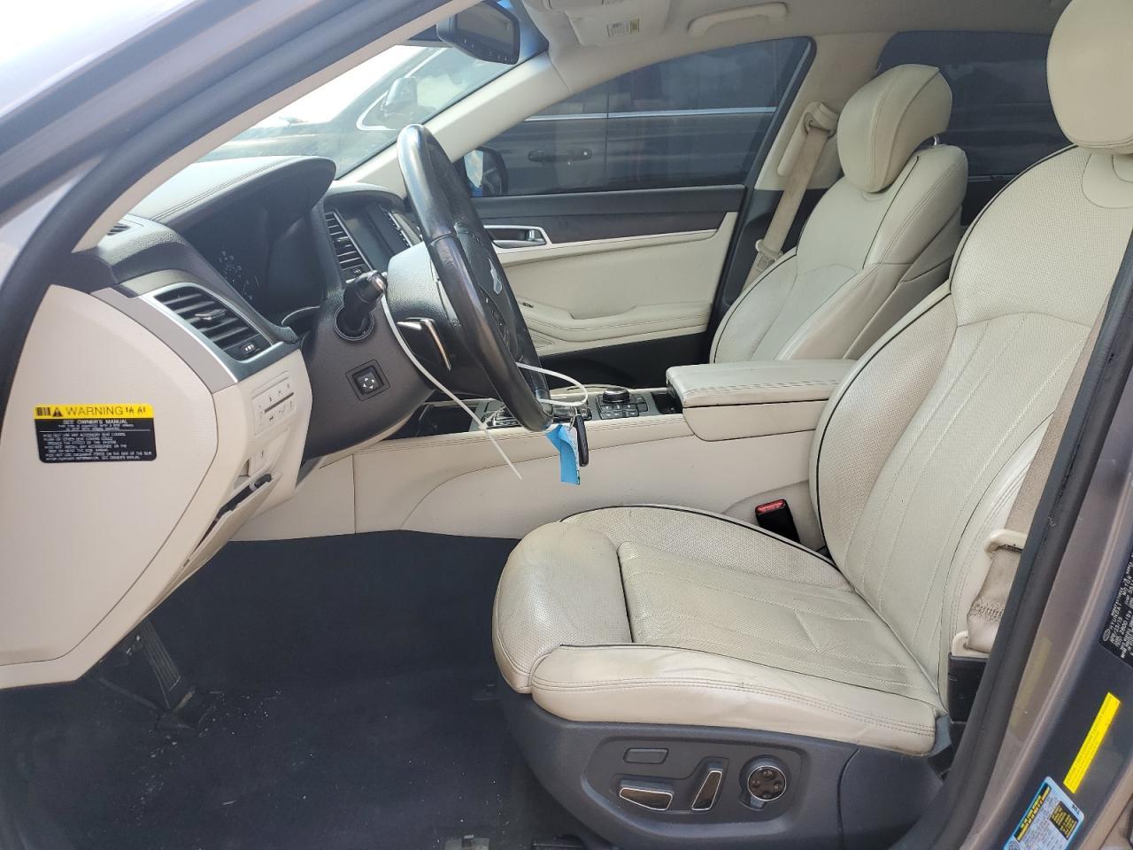 2015 Hyundai Genesis 3.8L - Image 7