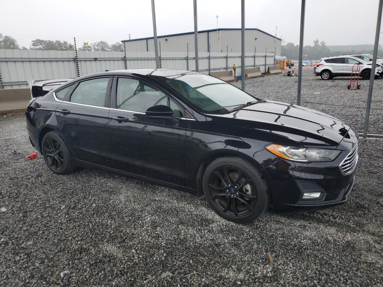 2019 Ford Fusion Se - Фото 4