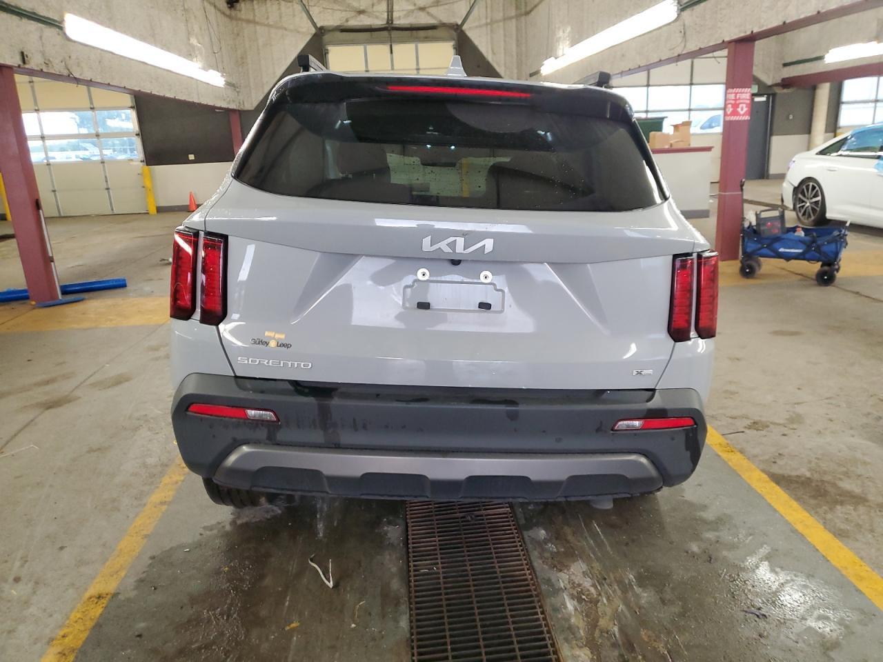 2023 Kia Sorento Ex - Фото 6