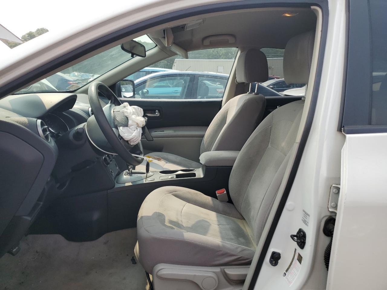 2012 Nissan Rogue S - Image 7