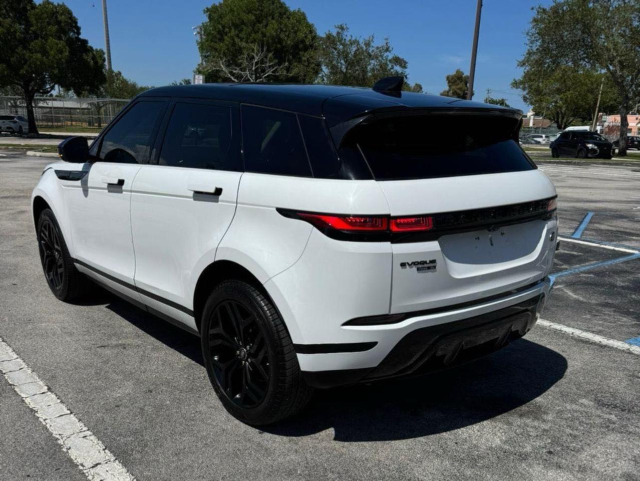 2020 Land Rover Range Rover Evoque Se - Фото 3