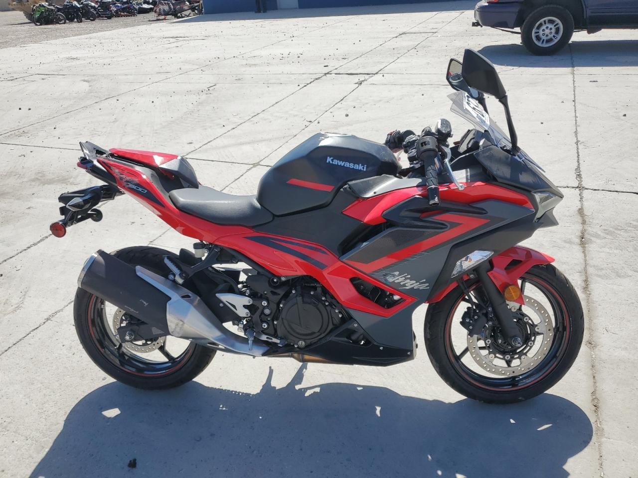 2025 Kawasaki Ex500