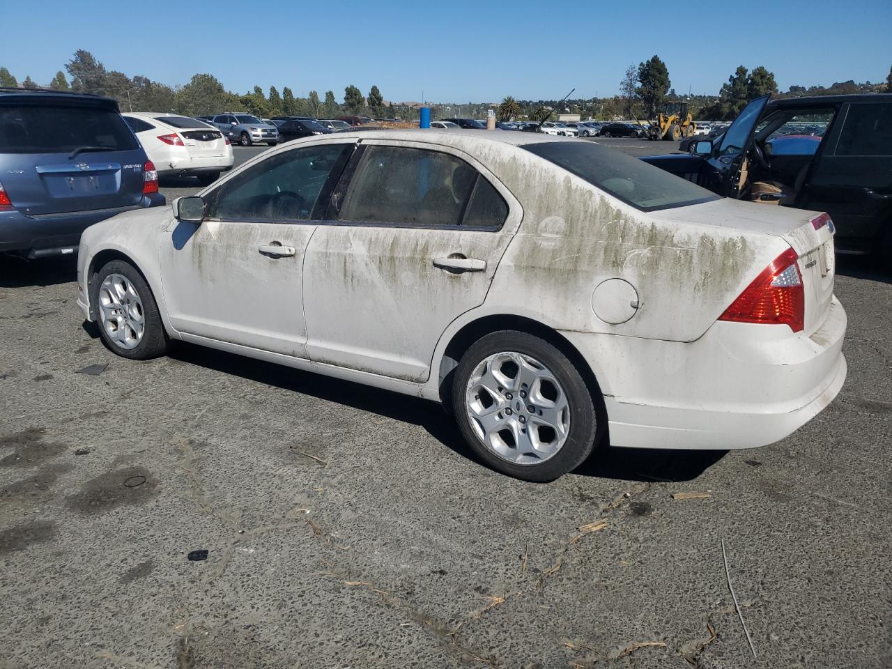 2010 Ford Fusion Se - Image 2