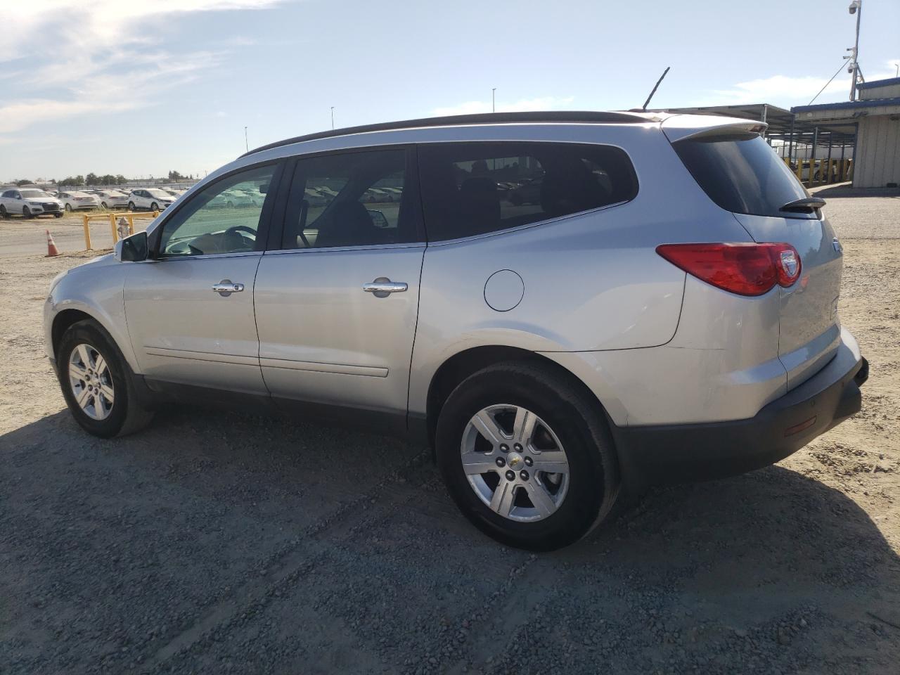 2012 Chevrolet Traverse Lt - Фото 2