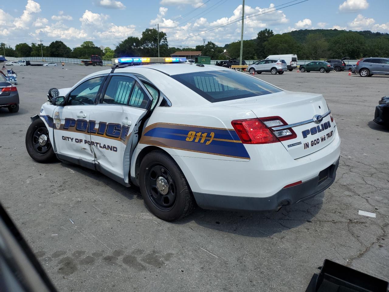 2013 Ford Taurus Police Interceptor - Image 2