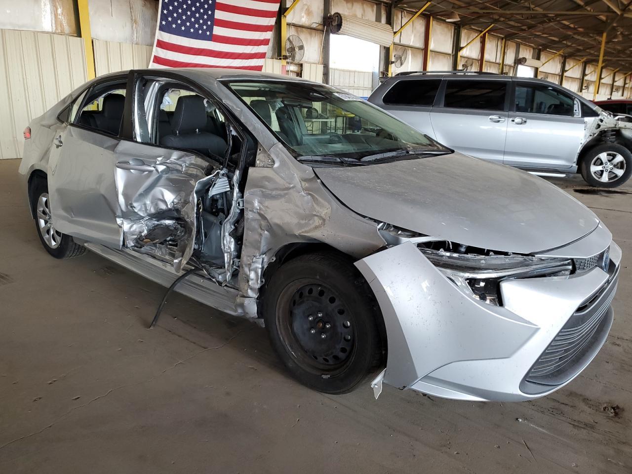 2024 Toyota Corolla Le - Фото 4