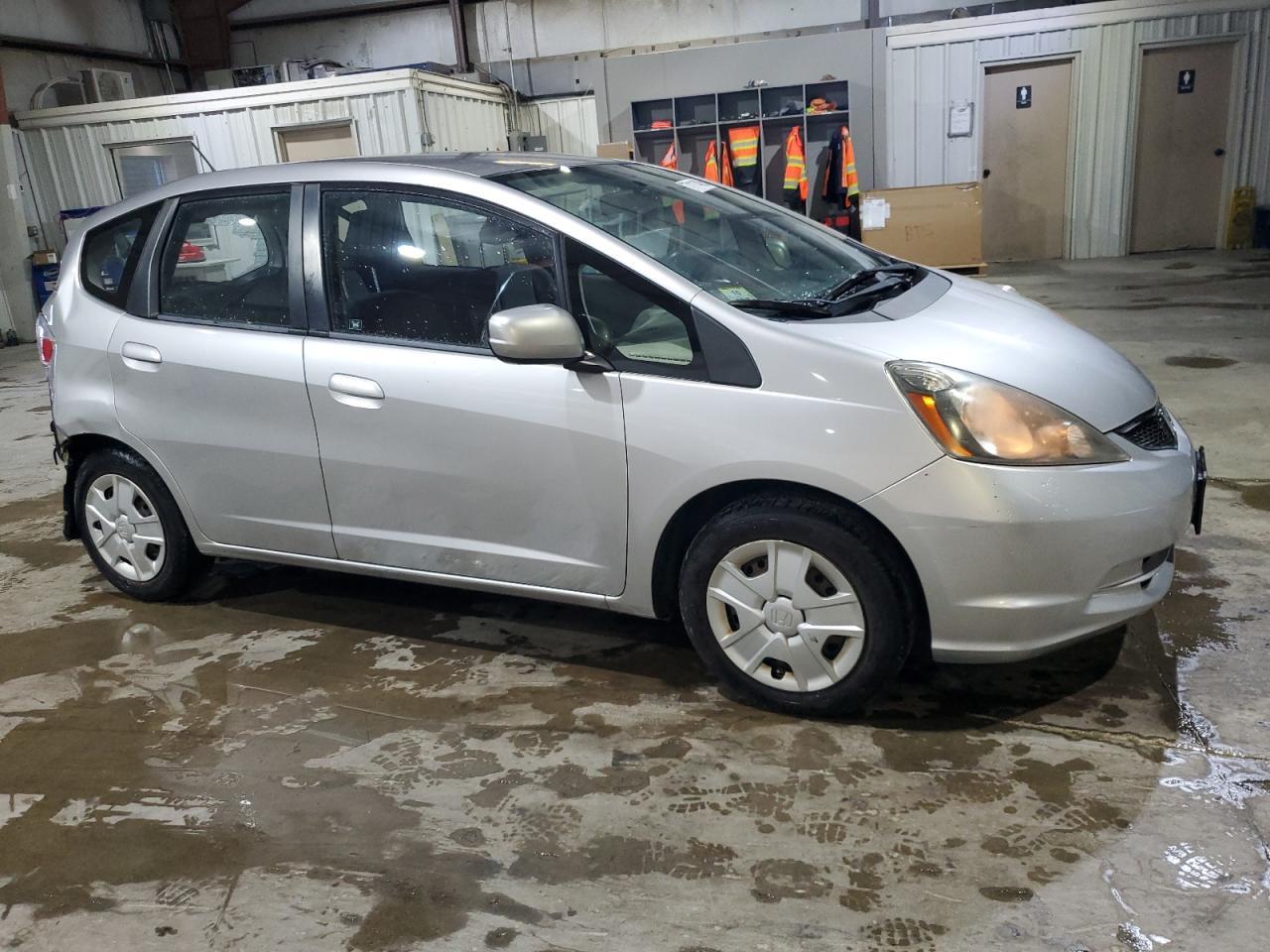 2013 Honda Fit - Фото 4