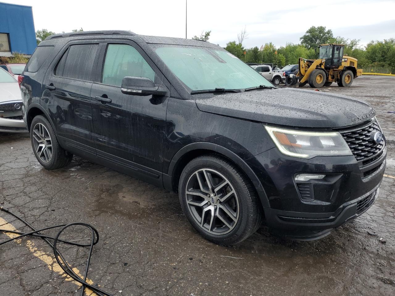 2018 Ford Explorer Sport - Фото 4