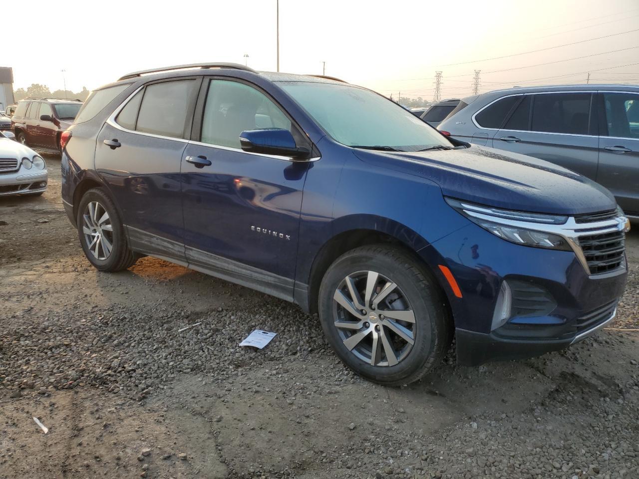 2022 Chevrolet Equinox Lt - Фото 4