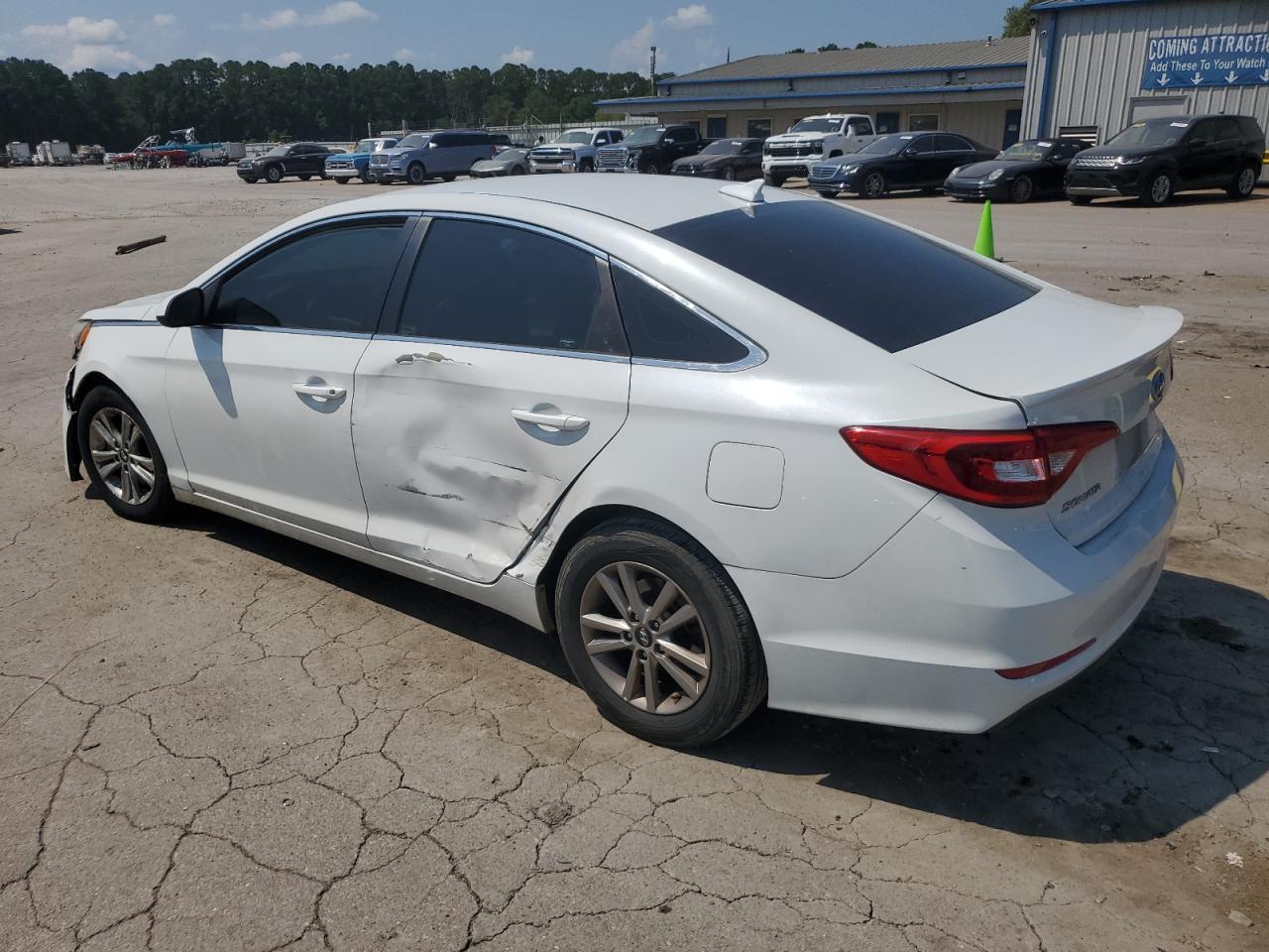2017 Hyundai Sonata Se - Фото 2
