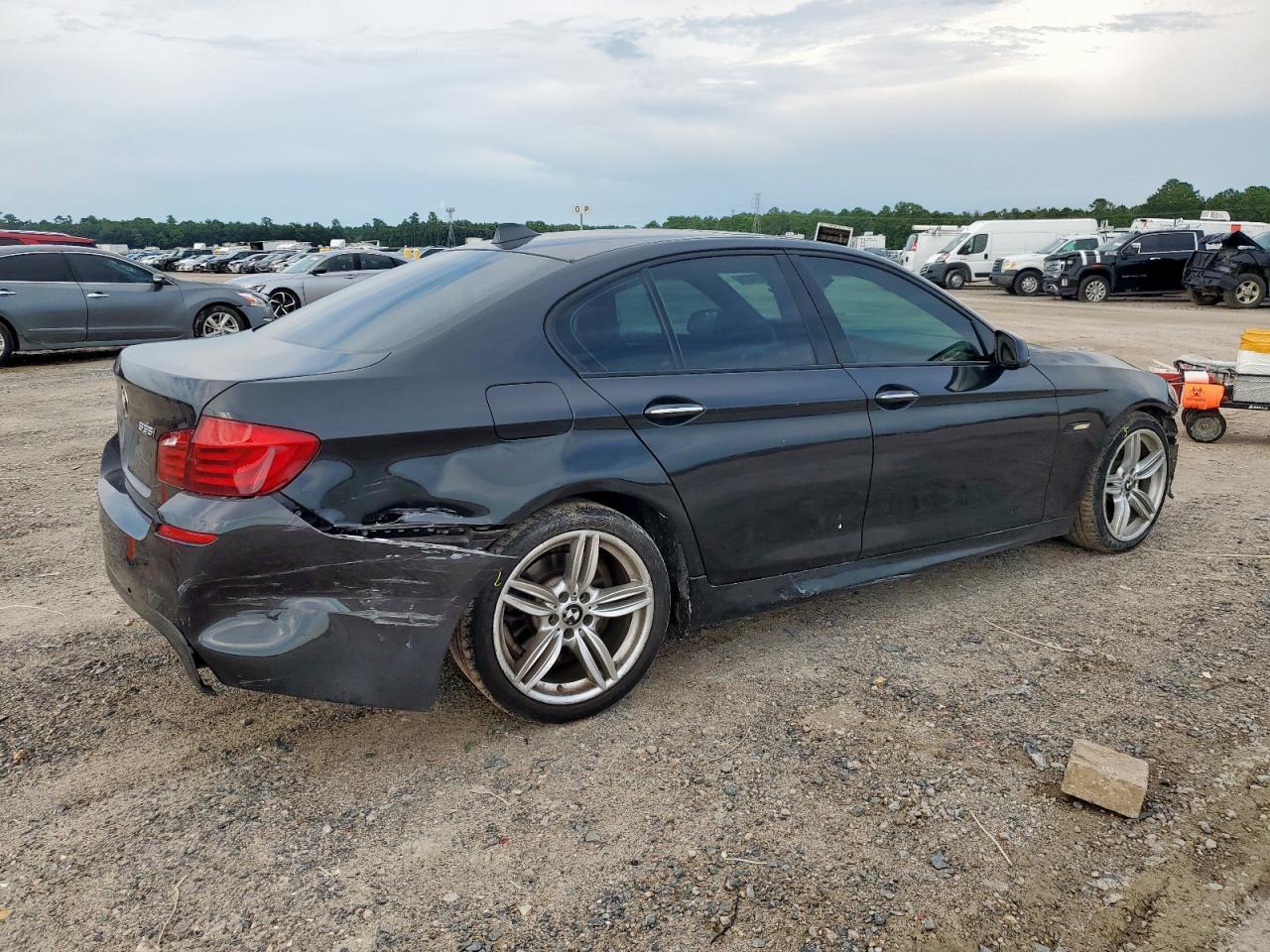 2013 BMW 535 I - Фото 3