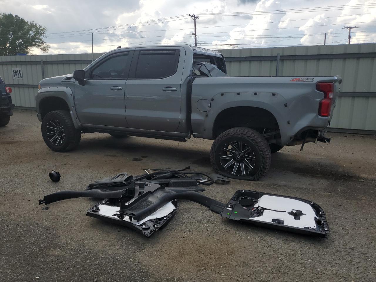 2023 Chevrolet Silverado K1500 Rst - Фото 2