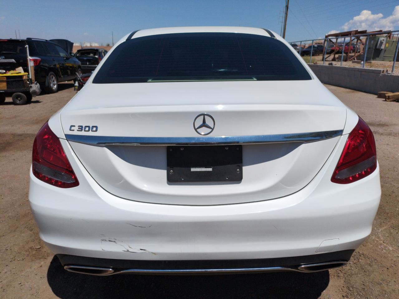 2015 Mercedes-Benz C 300 - Фото 6