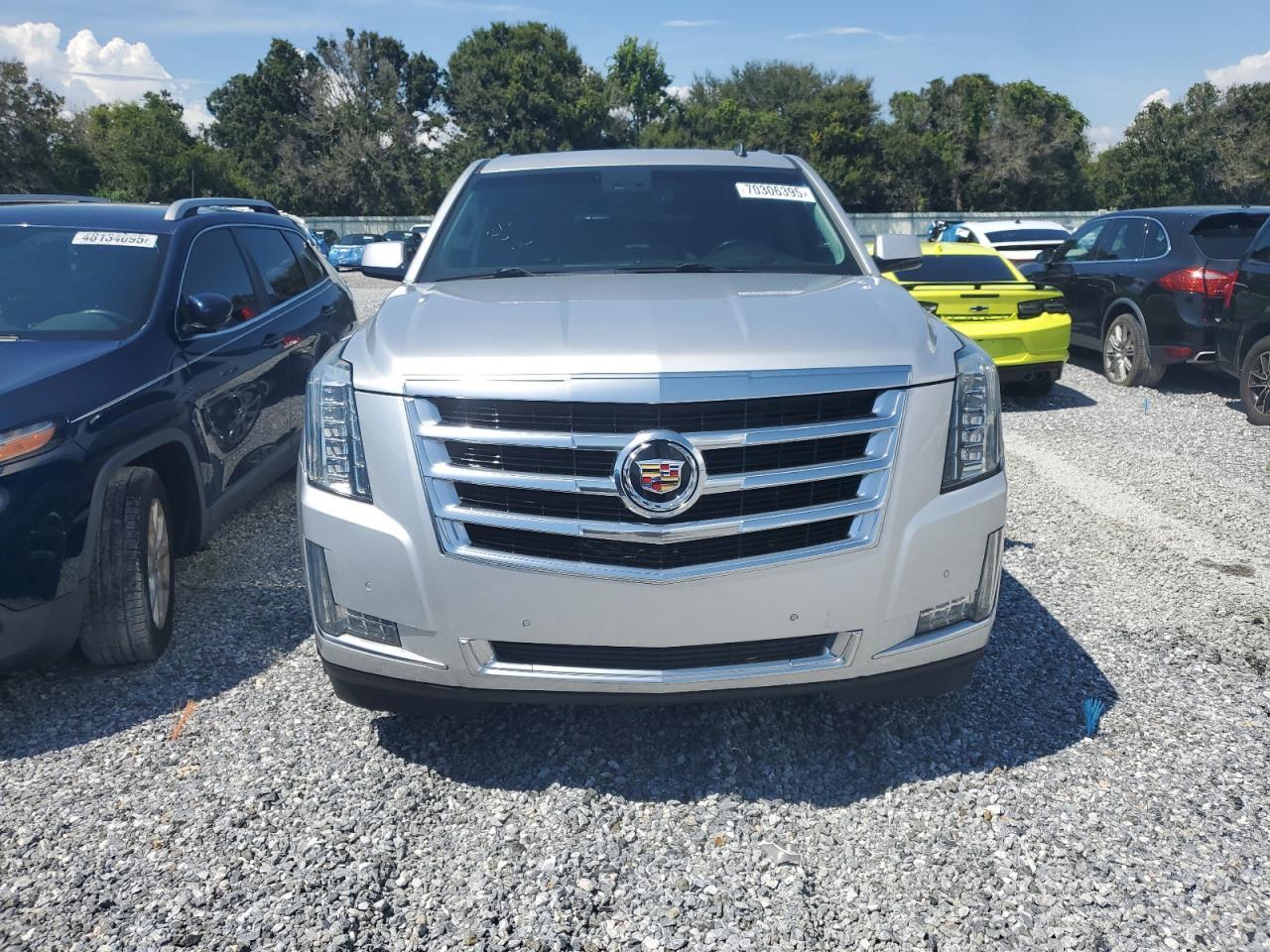 2015 Cadillac Escalade Luxury - Фото 5