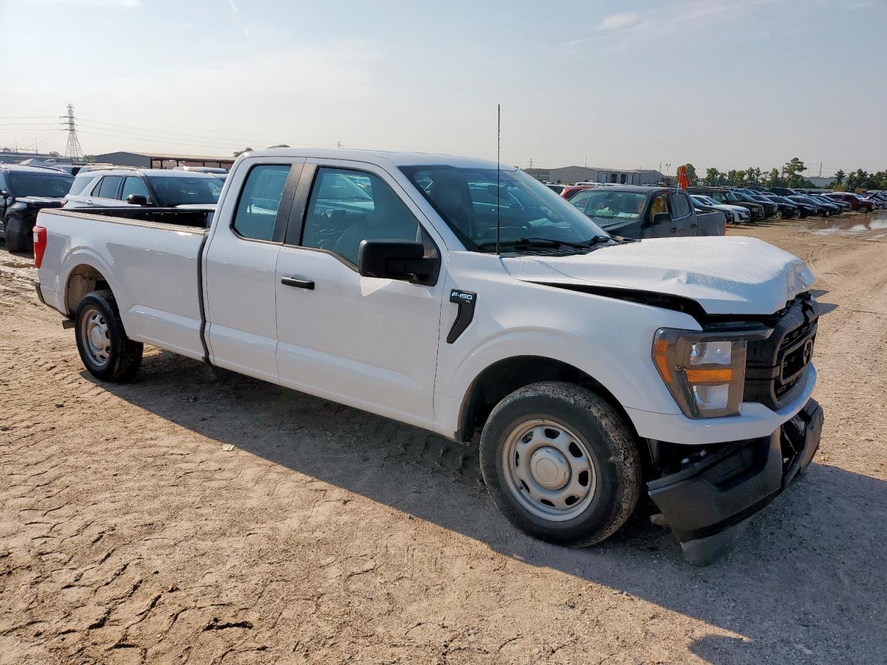 2023 Ford F150 Super Cab - Image 4