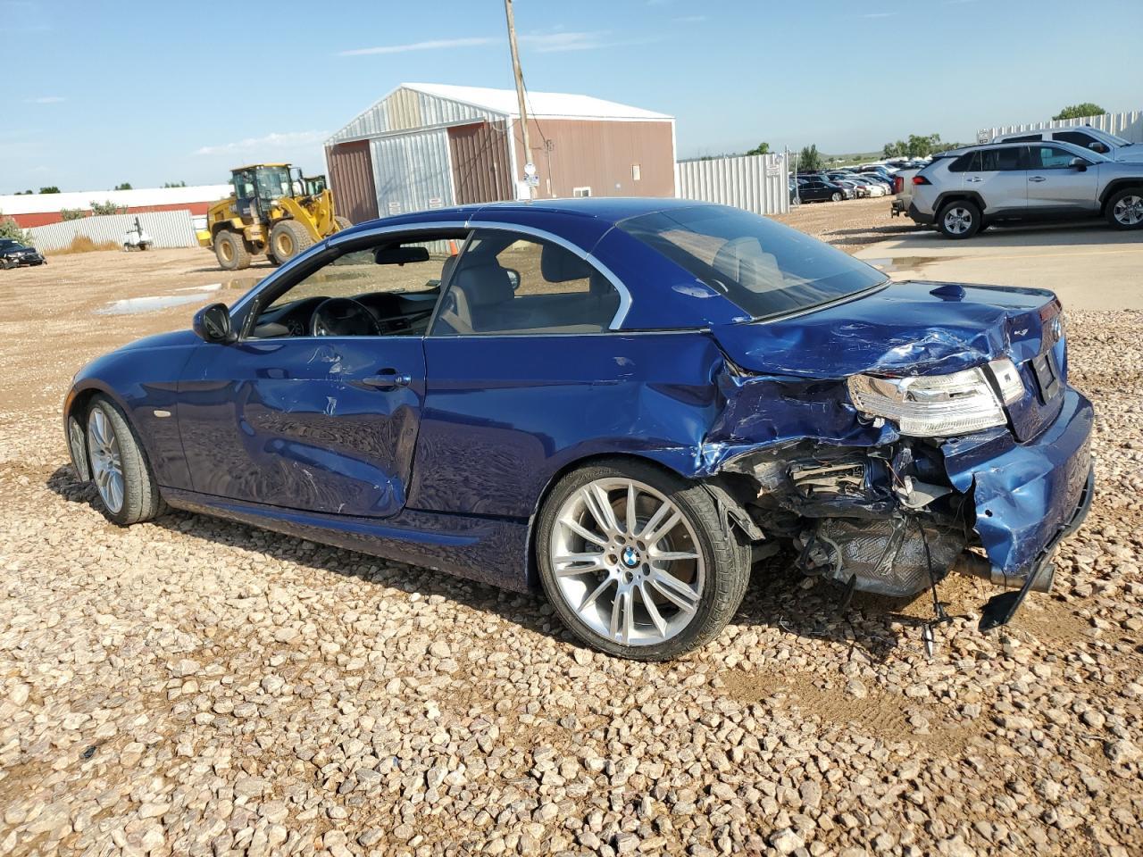 2010 BMW 335 I - Фото 2