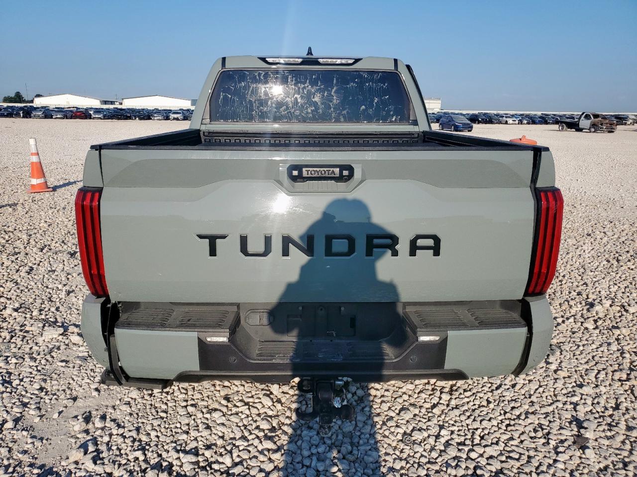 2023 Toyota Tundra Crewmax Sr - Фото 6