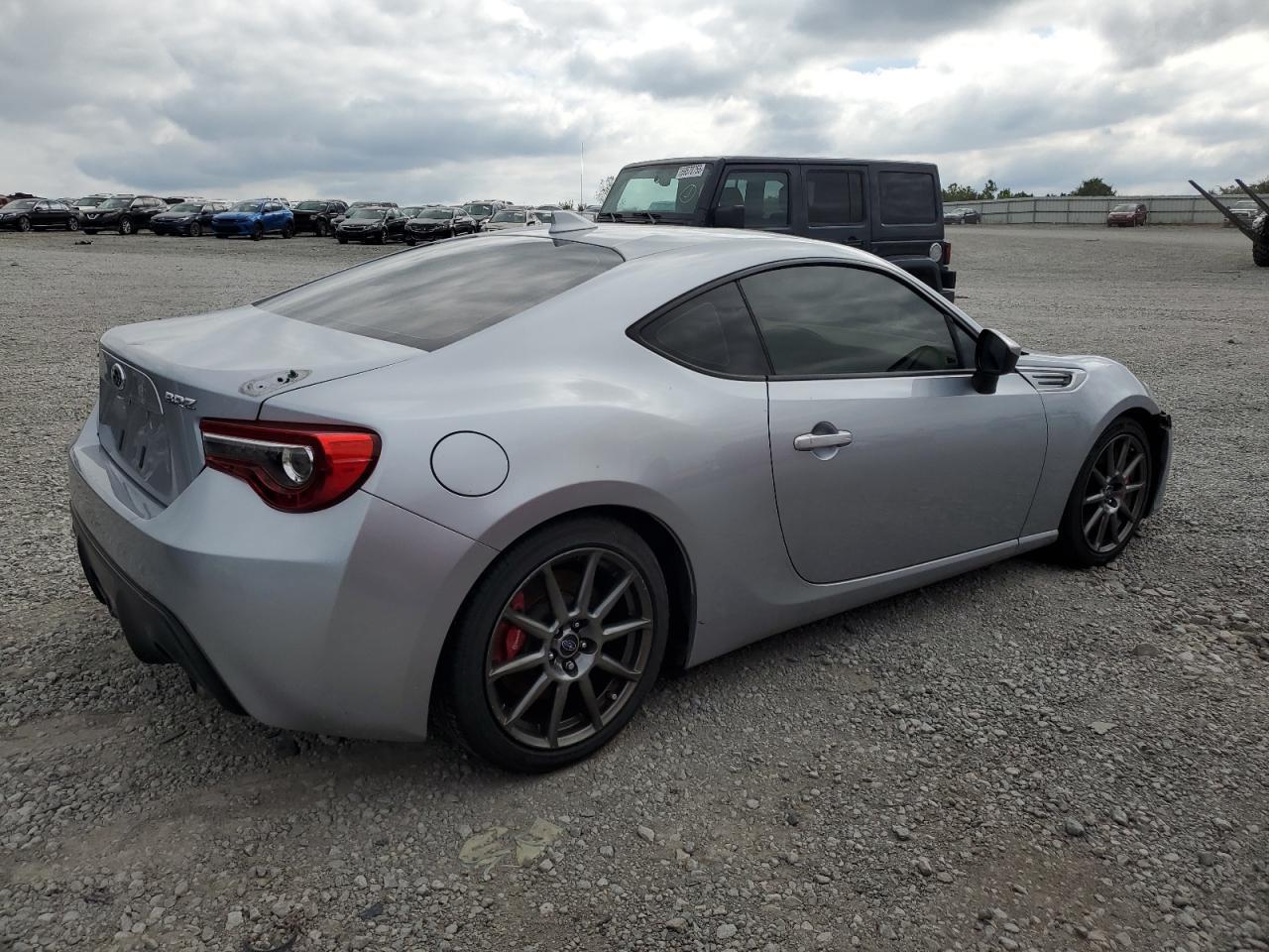 2017 Subaru Brz 2.0 Limited - Image 3