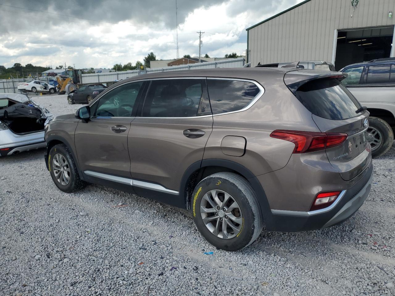 2020 Hyundai Santa Fe Sel - Фото 2