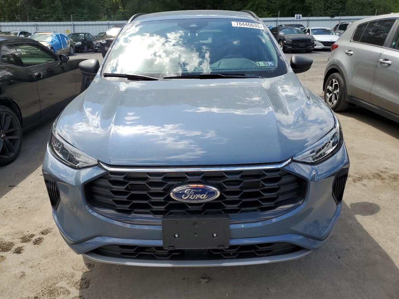 2024 Ford Escape St Line - Image 5