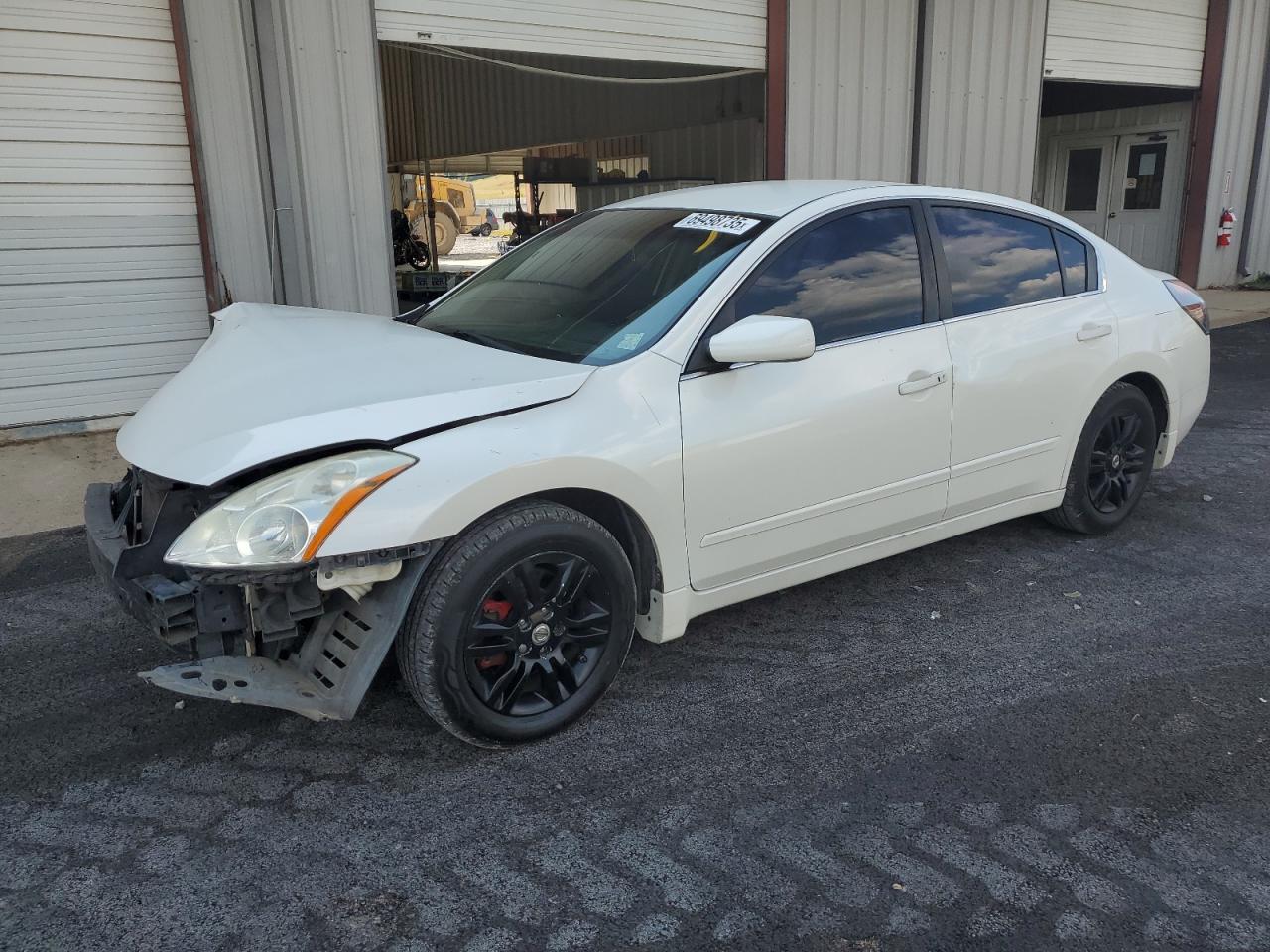 2010 Nissan Altima Base
