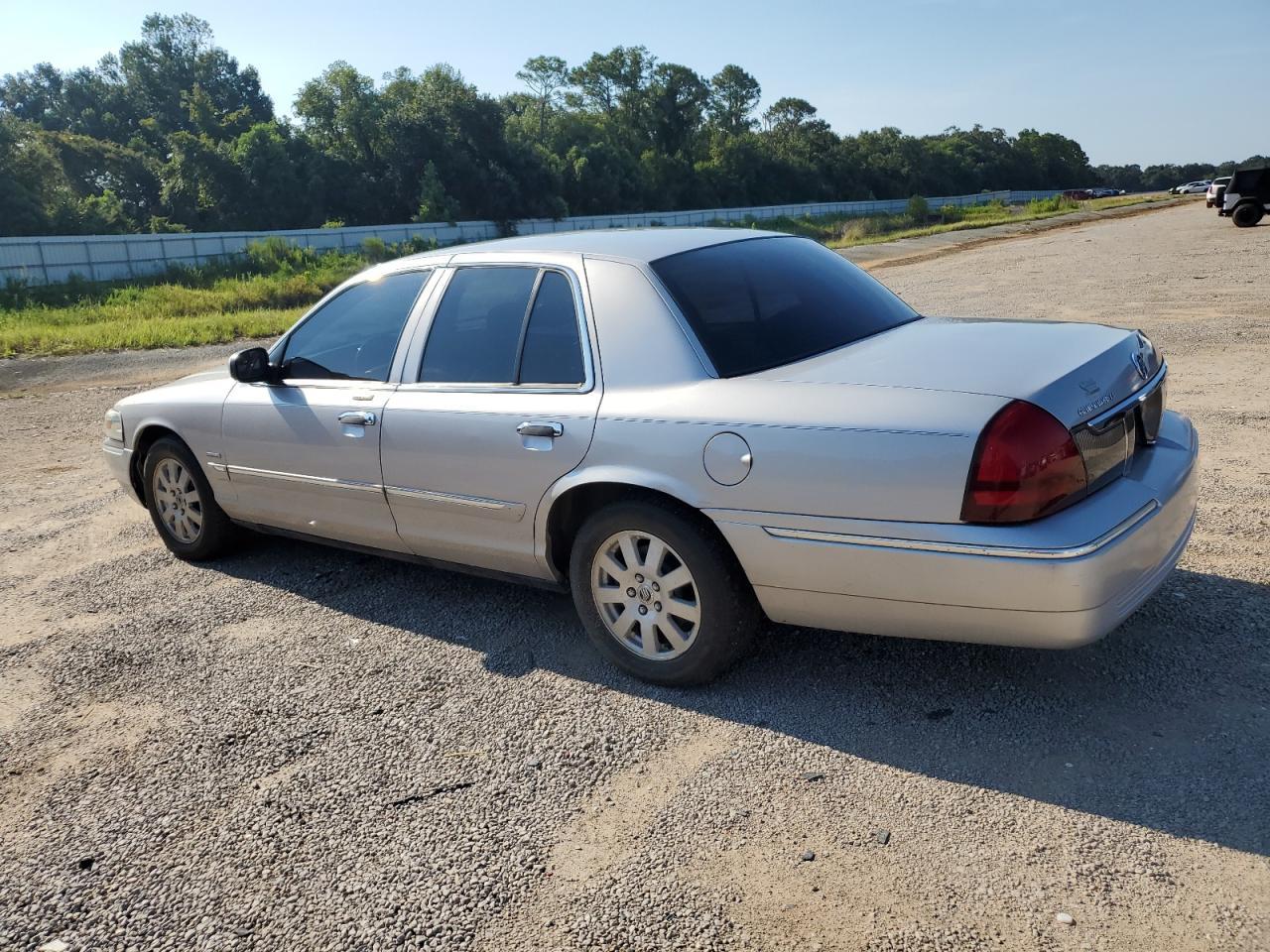 2006 Mercury Grand Marquis Ls - Фото 2