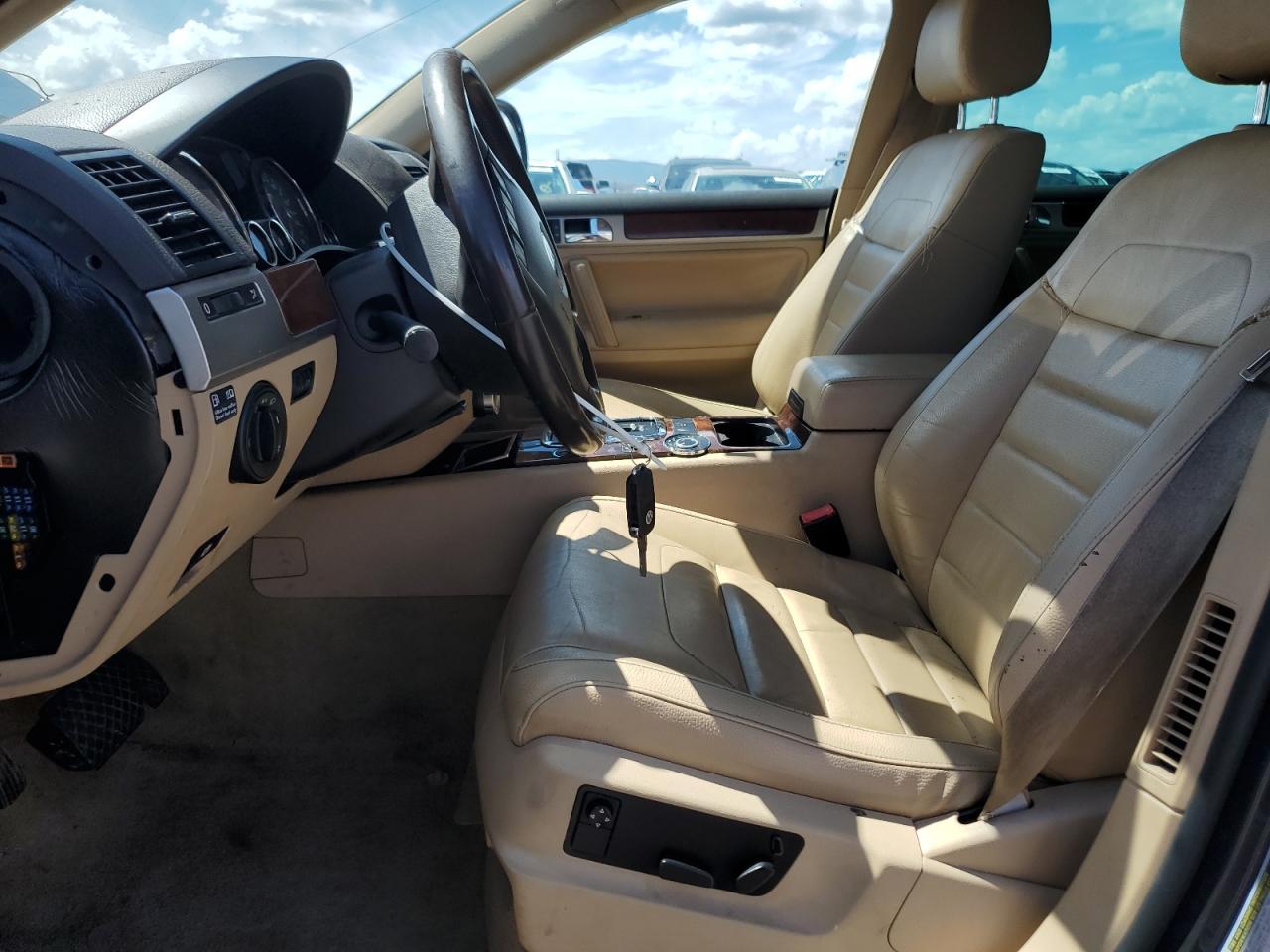 2009 Volkswagen Touareg 2 V6 Tdi - Фото 7