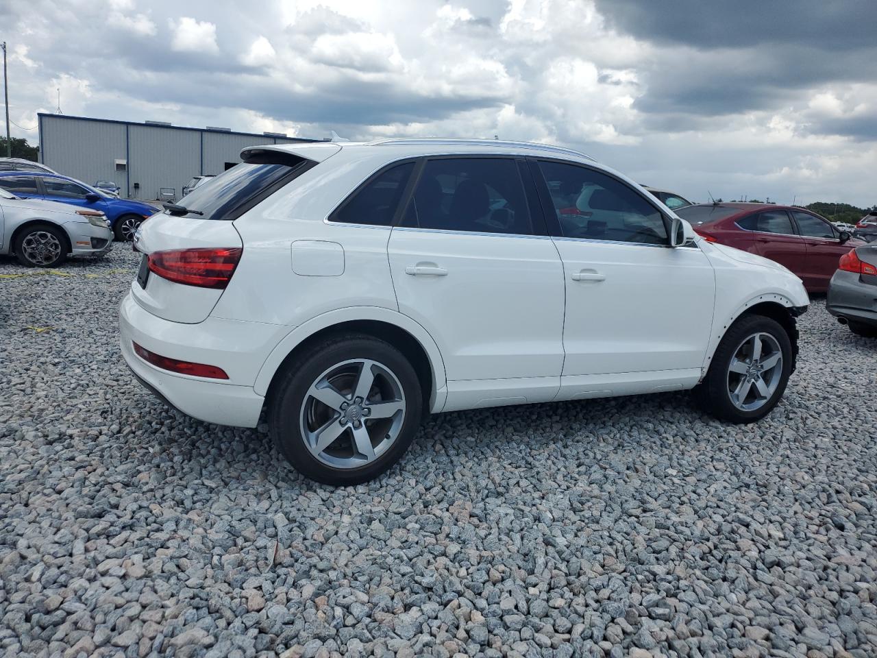 2015 Audi Q3 Premium Plus - Image 3
