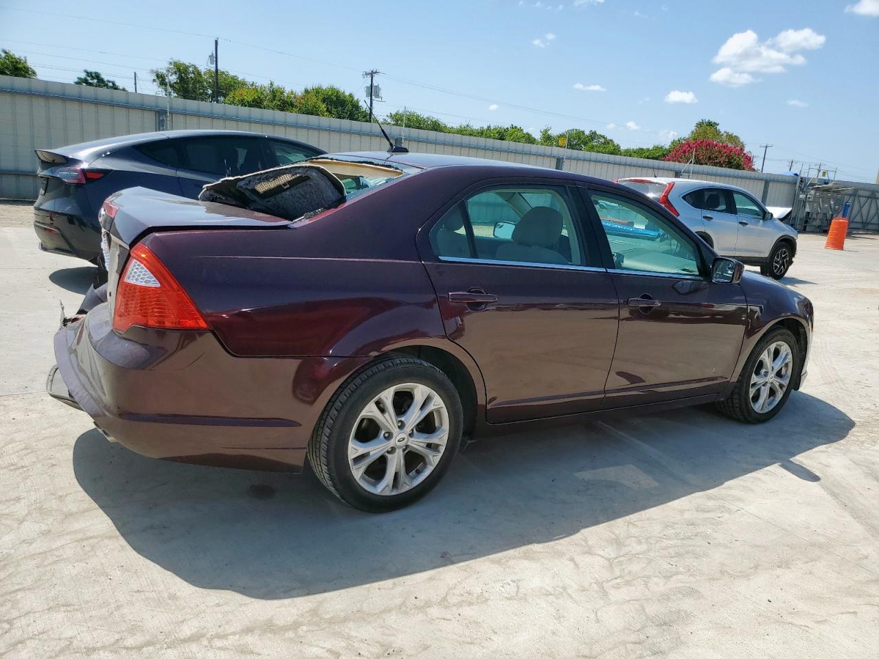 2012 Ford Fusion Se - Image 3