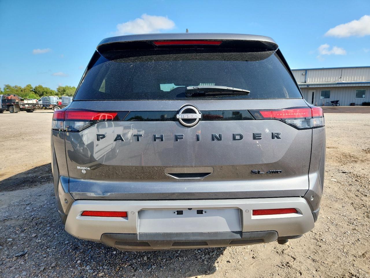 2023 Nissan Pathfinder Sl - Image 6