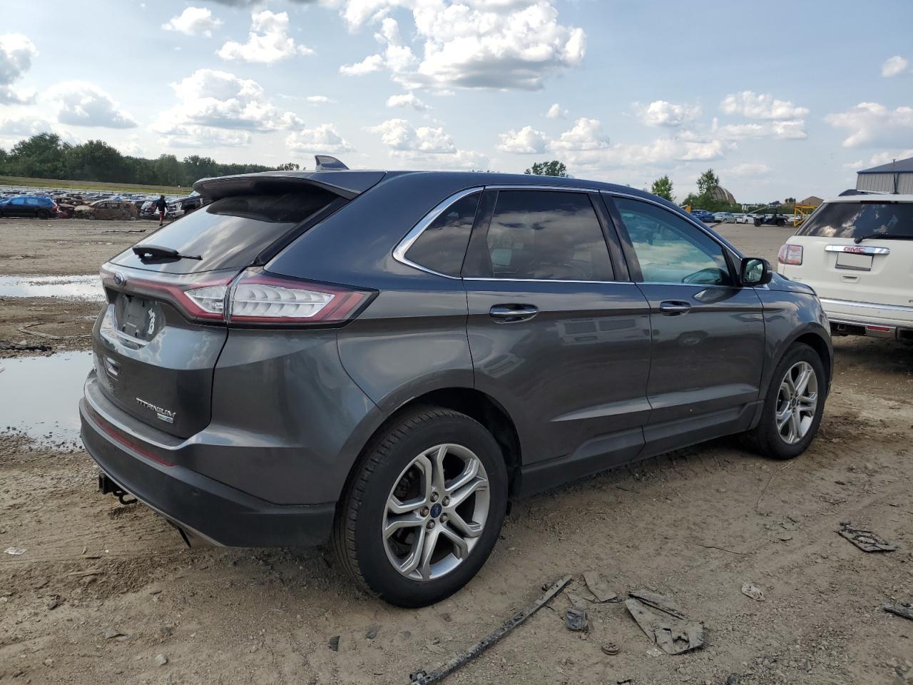2015 Ford Edge Titanium - Image 3