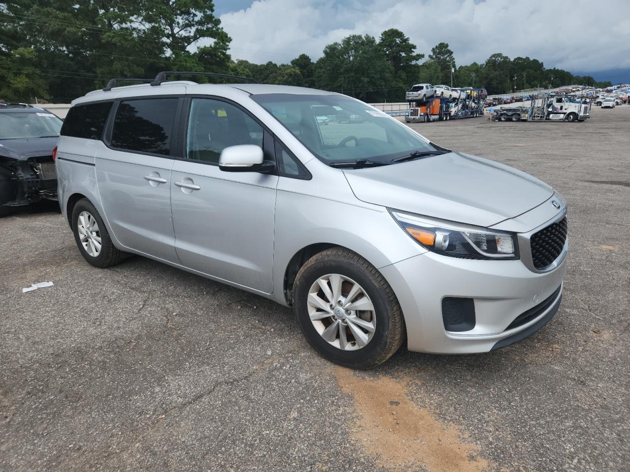 2016 Kia Sedona Lx - Image 4