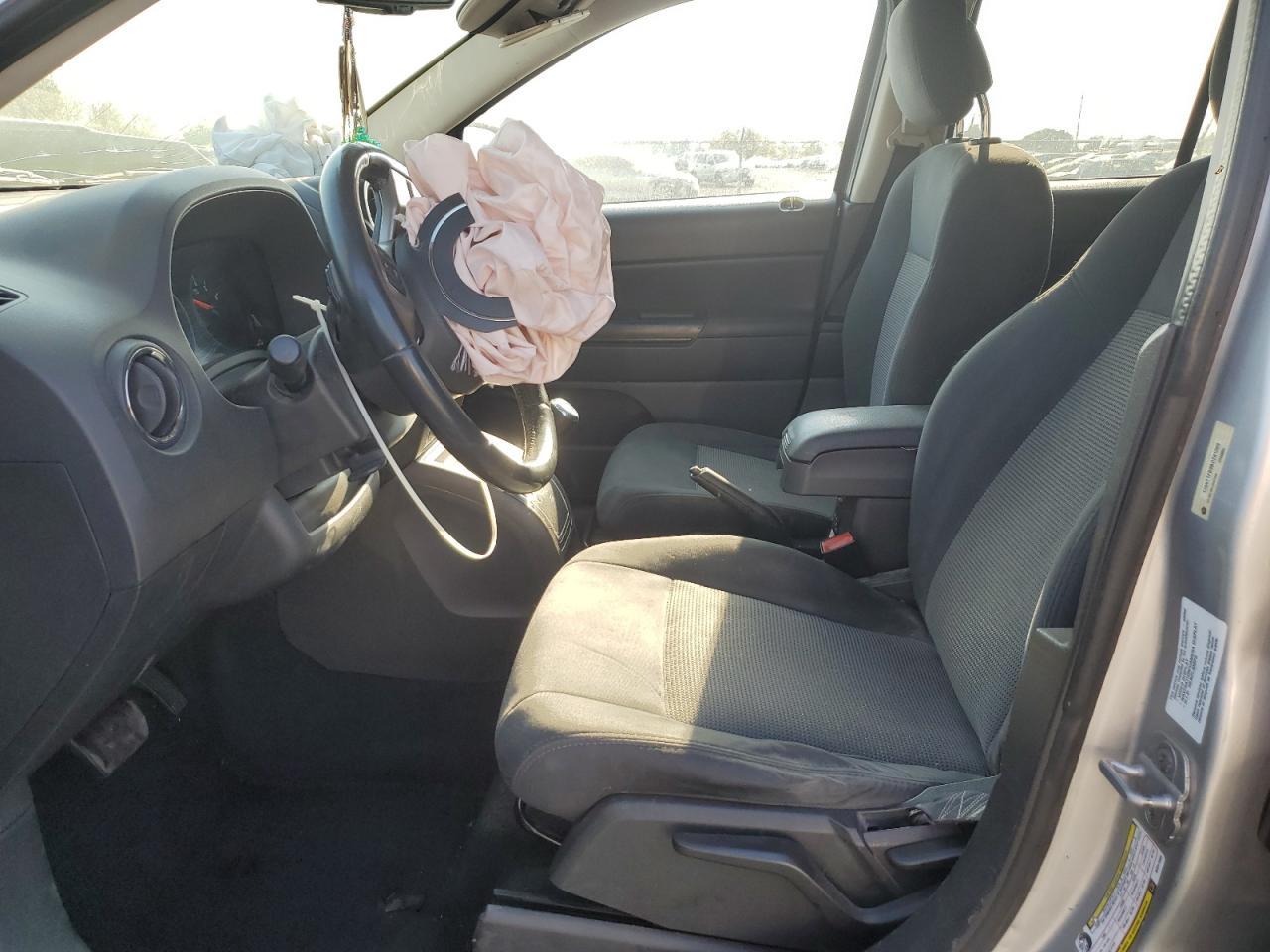 2011 Jeep Compass Sport - Фото 7