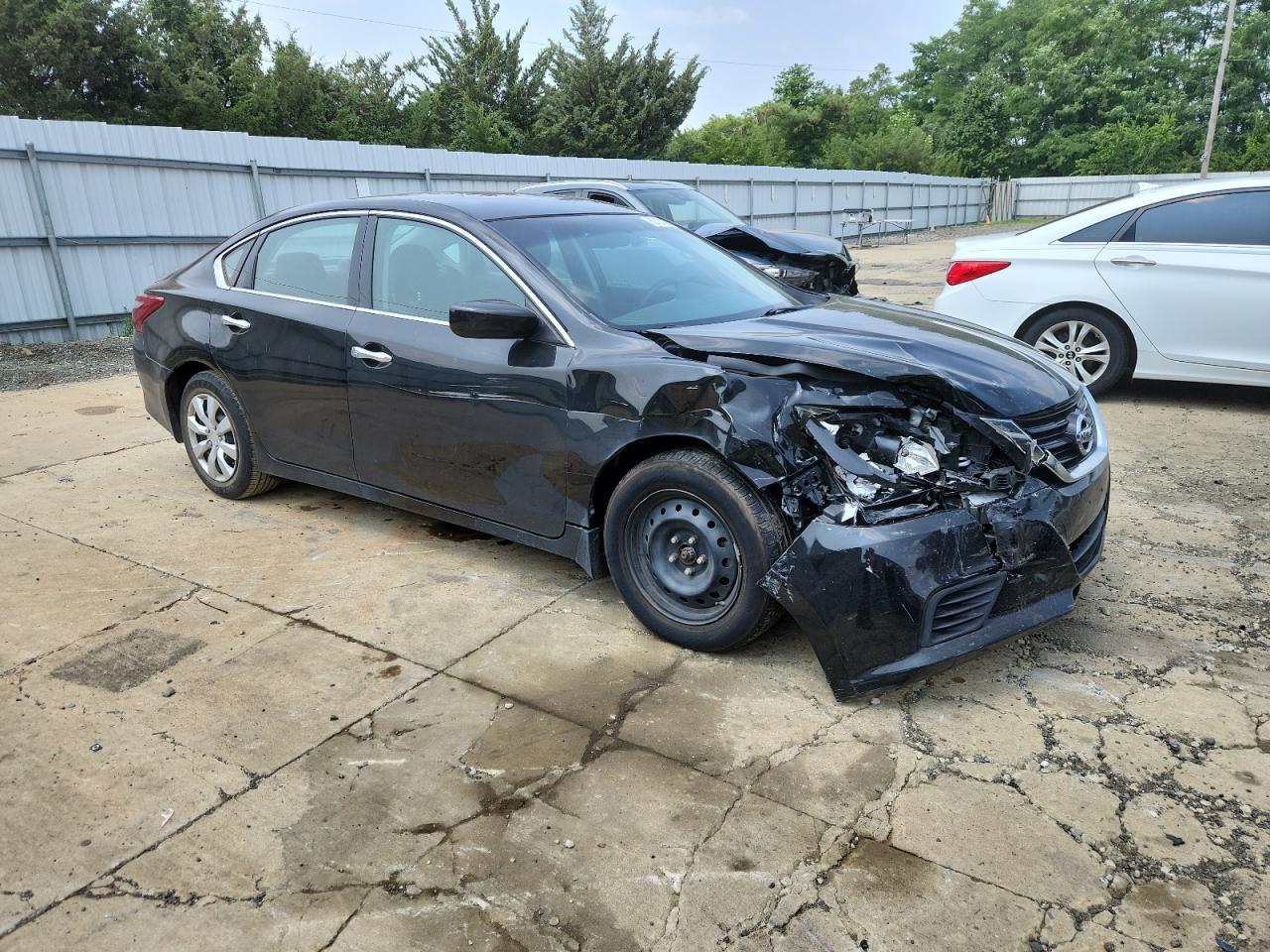 2018 Nissan Altima 2.5 - Image 4