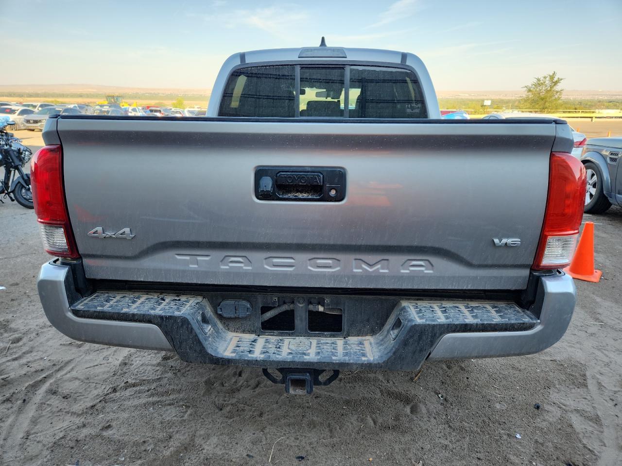 2020 Toyota Tacoma Double Cab - Фото 6