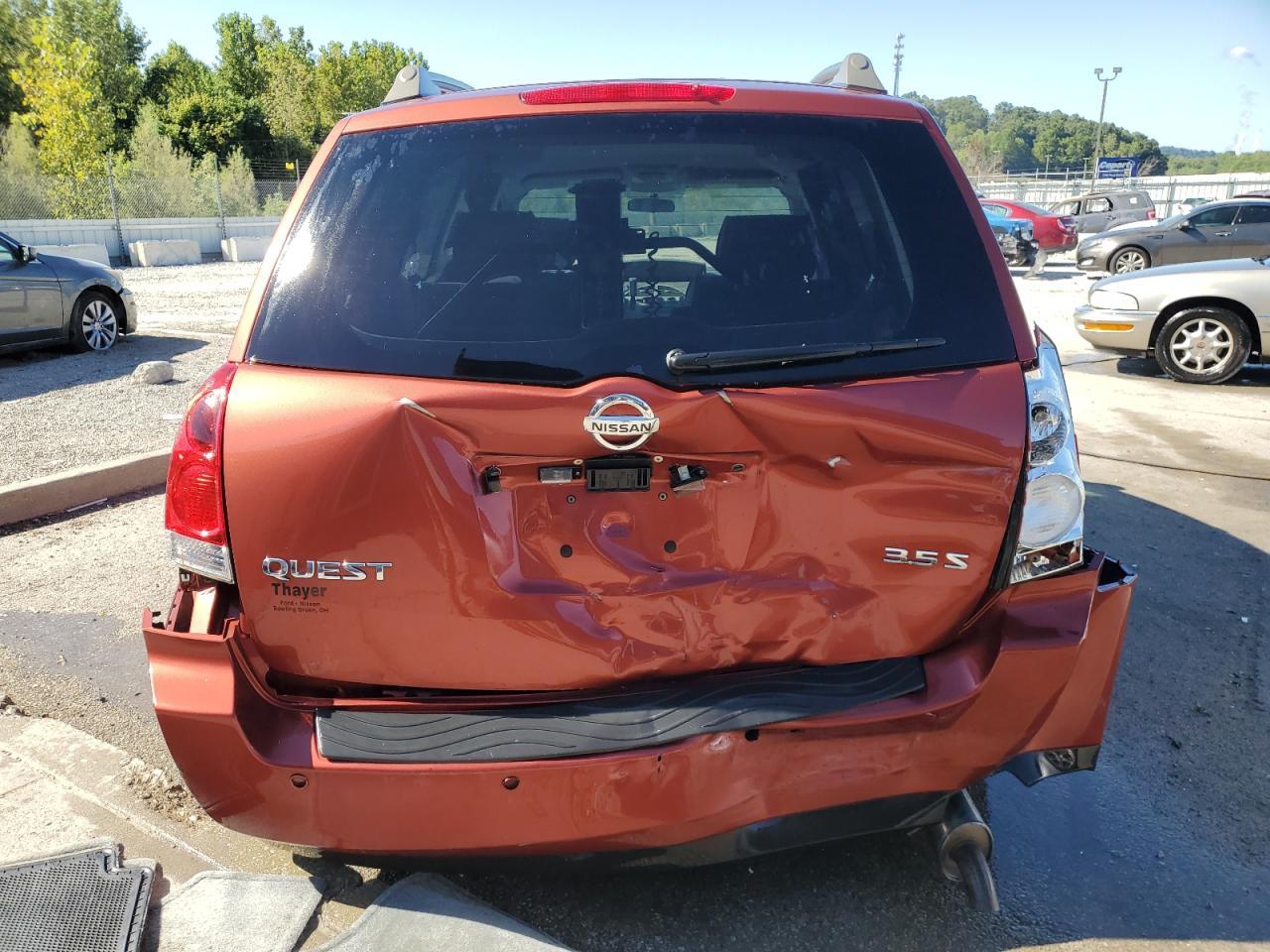 2005 Nissan Quest S - Фото 6