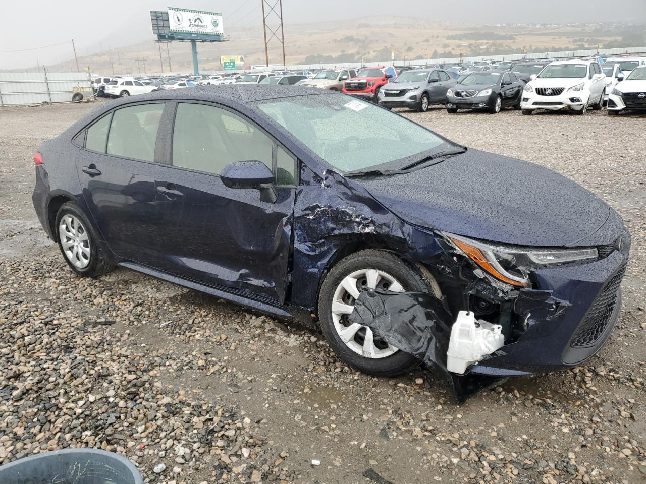 2021 Toyota Corolla Le - Фото 4