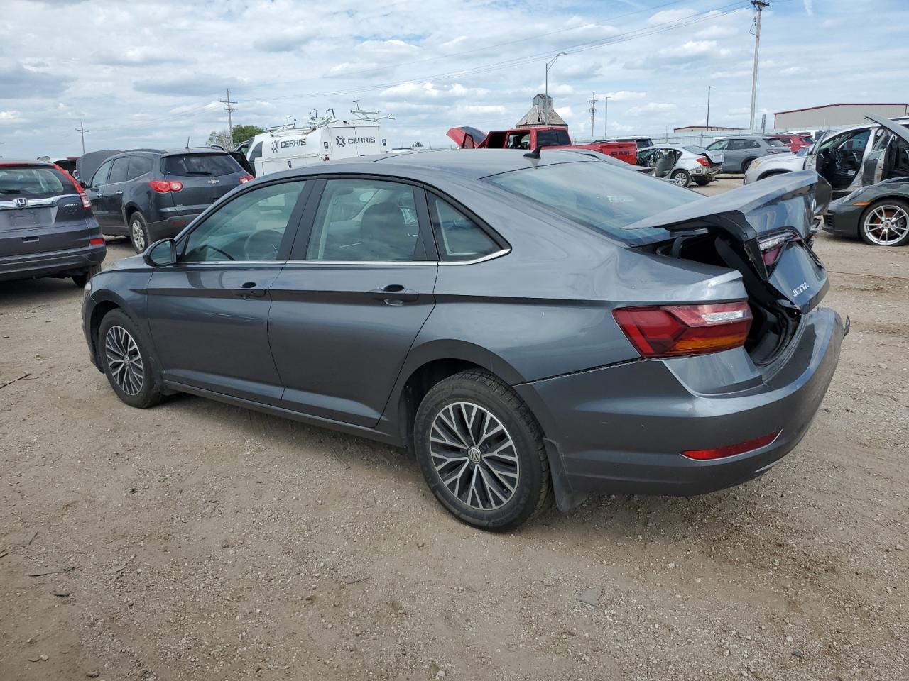 2019 Volkswagen Jetta S - Фото 2