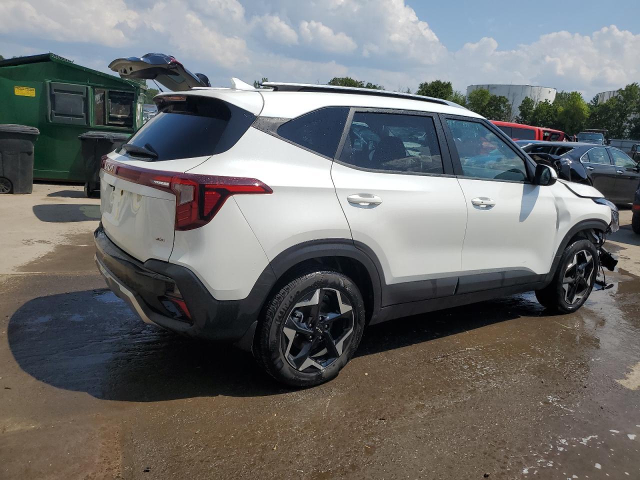 2025 Kia Seltos S - Image 3