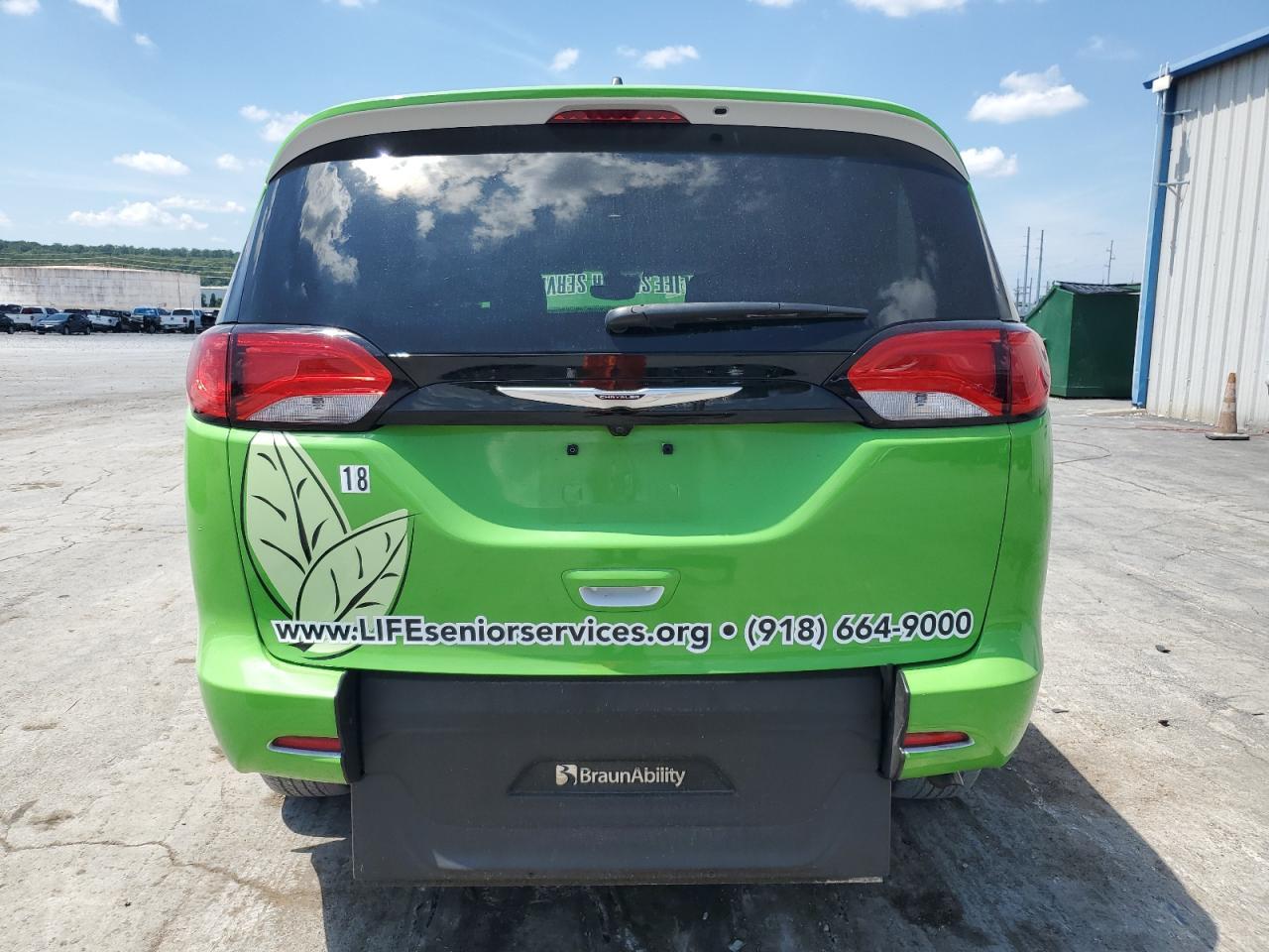 2024 Chrysler Voyager Lx - Image 6