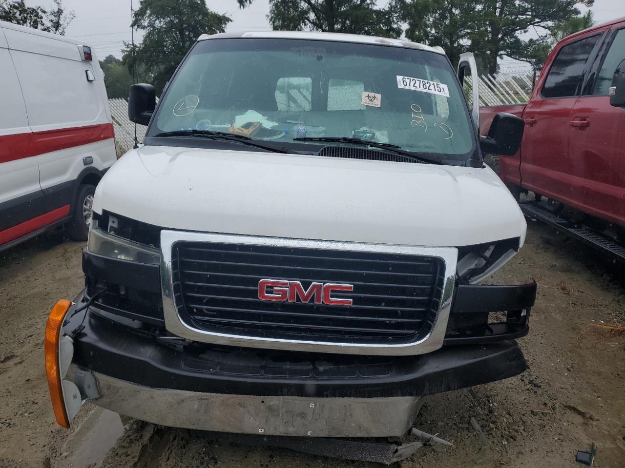 2013 GMC Savana G2500 - Image 5