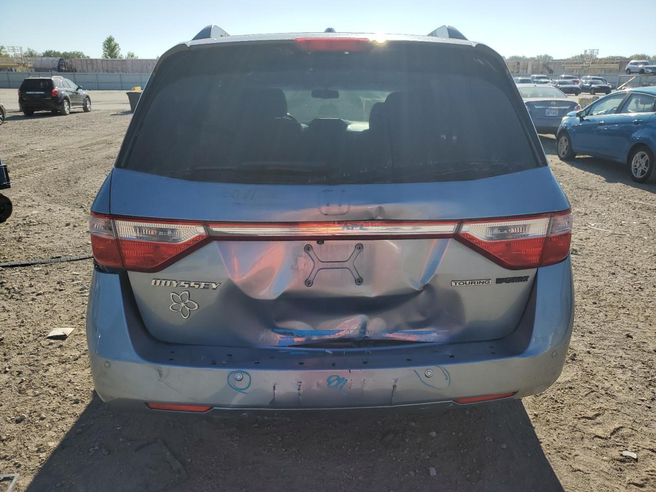 2011 Honda Odyssey Touring - Фото 6