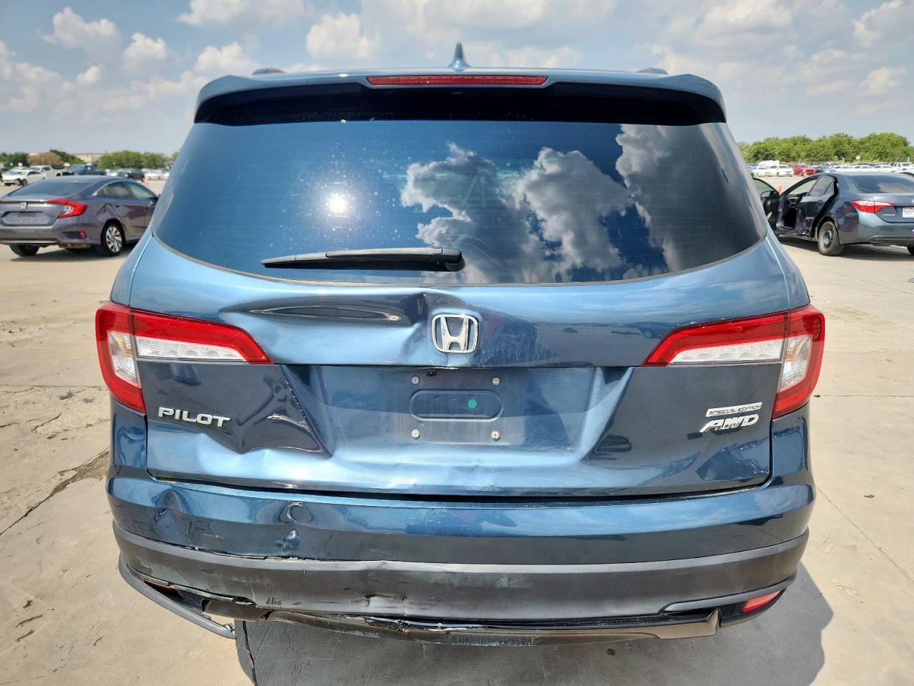 2022 Honda Pilot Se - Image 6